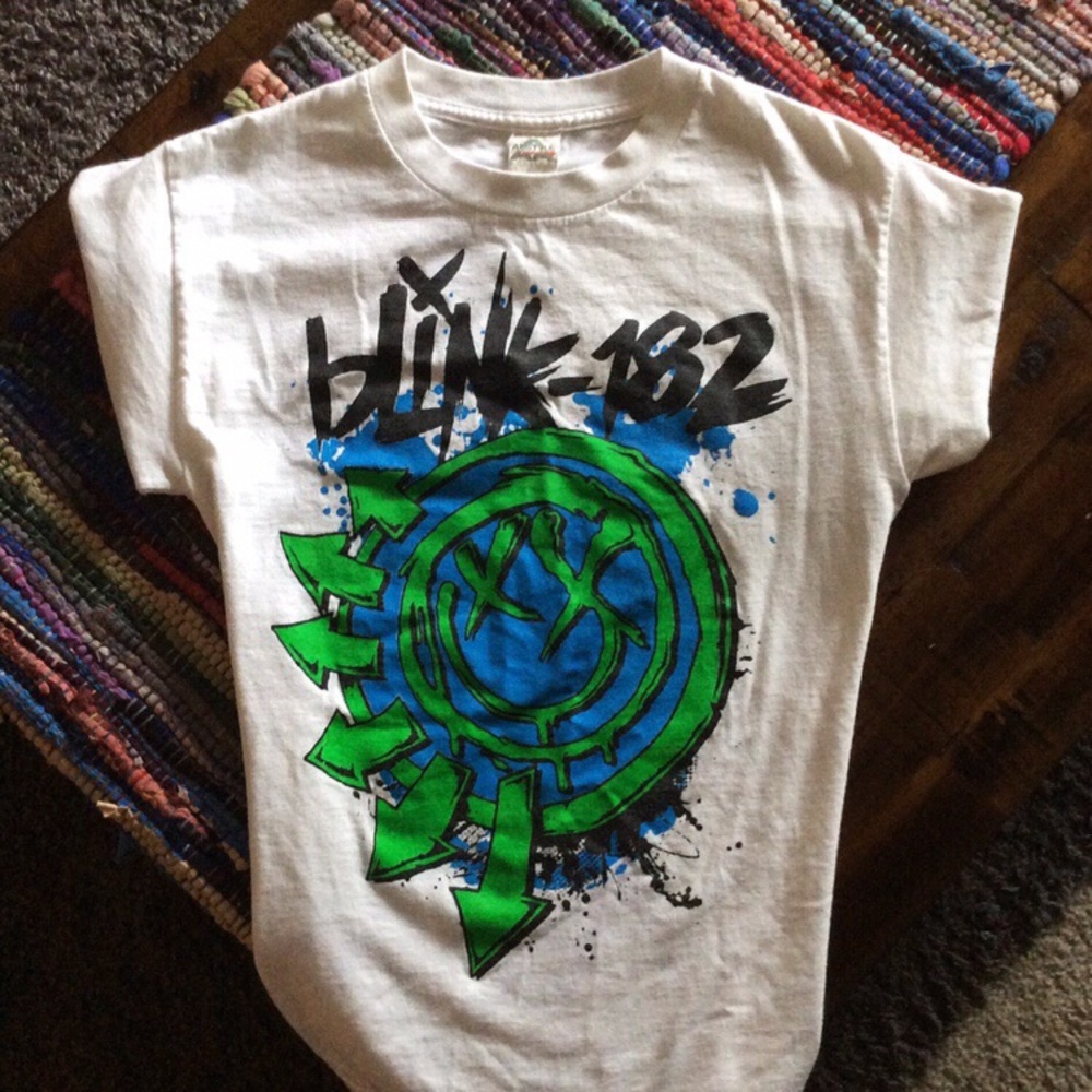 Y2K Blink 182 Tee🛸